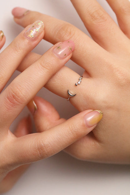 Mini moon star ring