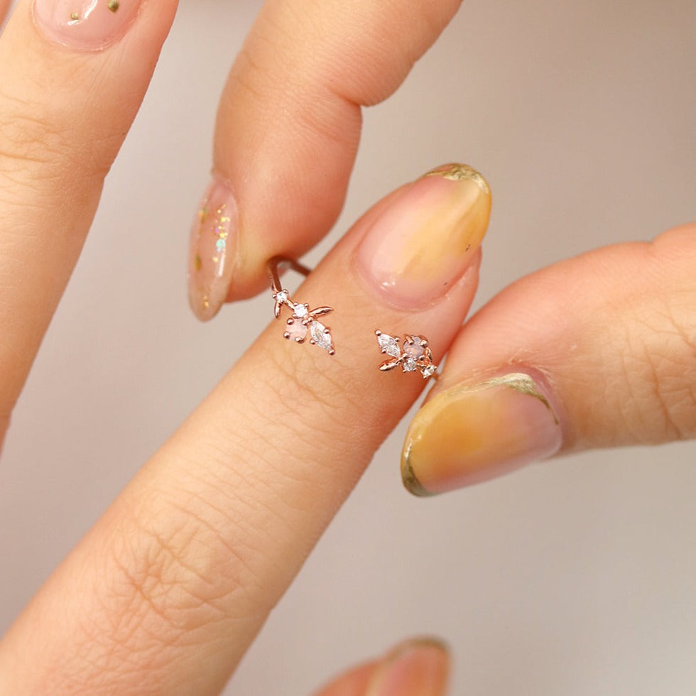 Rose quartz branch ring