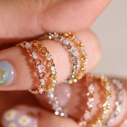 Cubic relay heart ring