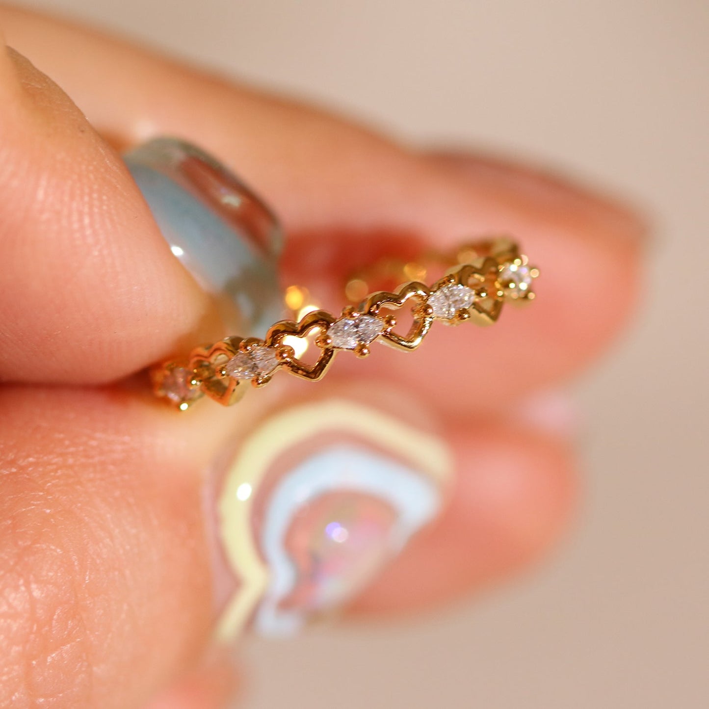 Cubic relay heart ring