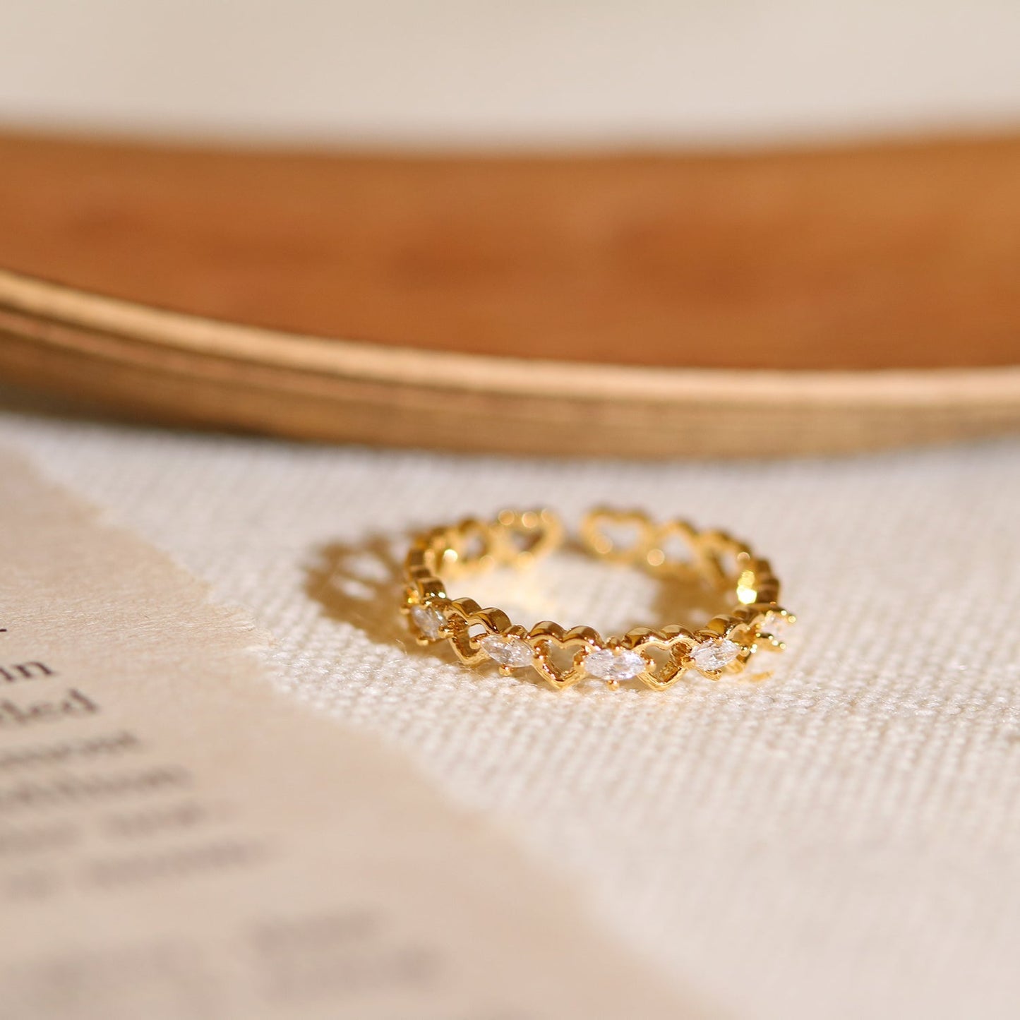 Cubic relay heart ring