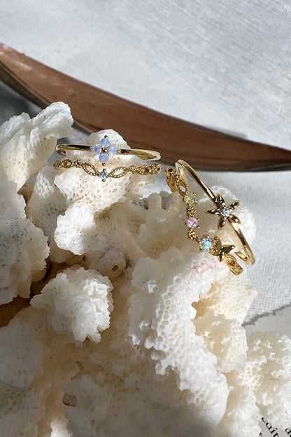 Double pastel flower ring