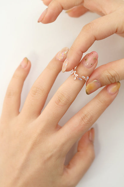 Moonstone laurel vine ring