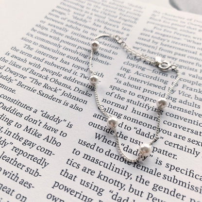 Five pearl relayed bracelet