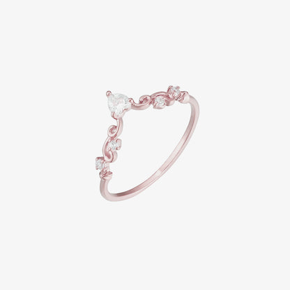 Elegant heart ring